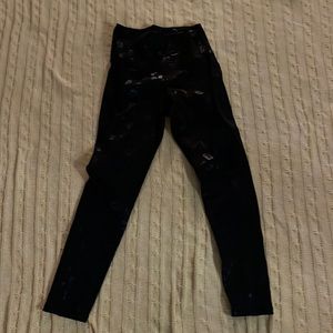 modern balance cheats print leggings size S.